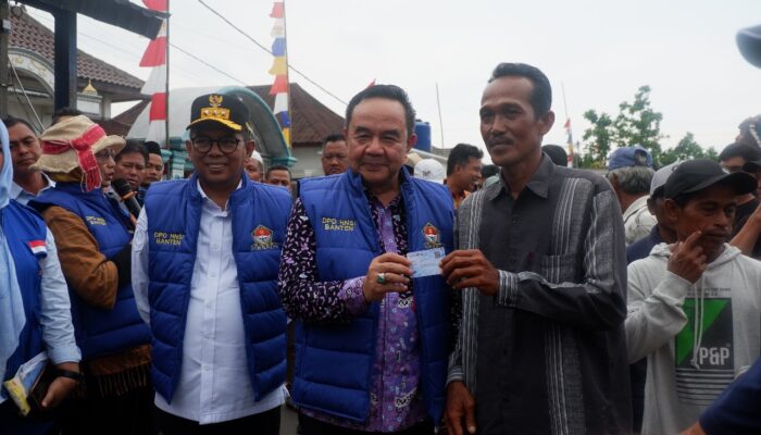 Sekda Tangerang Dampingi Gubernur Banten Serap Aspirasi Nelayan Kronjo