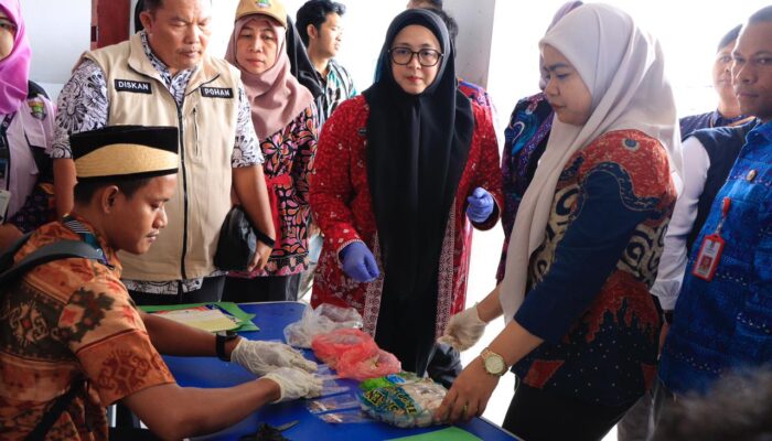 Wabup Intan dan BPOM Sidak Pasar Gudang Tigaraksa, Pastikan Harga Stabil dan Pangan Aman