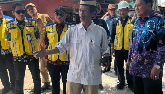 Tingkatkan Akses Warga, Bupati Tangerang Cek Progres Perbaikan Jalan di Pakuhaji