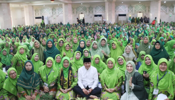 Bupati Tangerang Hadiri Pengajian Muslimat NU, Ajak Teladani Akhlak Rasulullah SAW