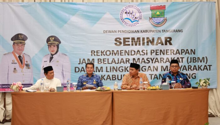 Bupati Tangerang Buka Seminar Rekomendasi Penerapan Jam Belajar Masyarakat