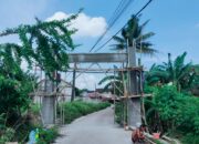 Pembangunan Gapura Tanpa Papan Informasi, Diduga Proyek Siluman di Desa Bojong Kamal