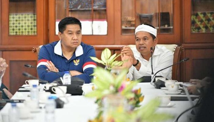 Dedi Mulyadi Tutup Tambang Bermasalah dan Moratorium Perumahan Rawan Banjir