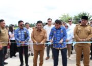 Bupati Tangerang Dampingi Gubernur Banten Resmikan Jalan Desa Badak Anom