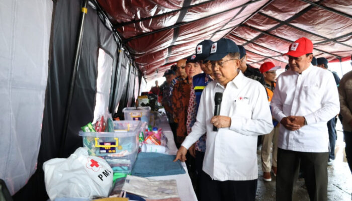 Bupati Tangerang Hadiri Pengecekan Logistik Kapal Kemanusiaan PMI untuk Sumatera Gelombang II