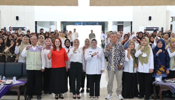 Wabup Intan Buka Seminar Hari Gizi Nasional 2026, Ajak Remaja Manfaatkan Pangan Lokal untuk Gizi Seimbang