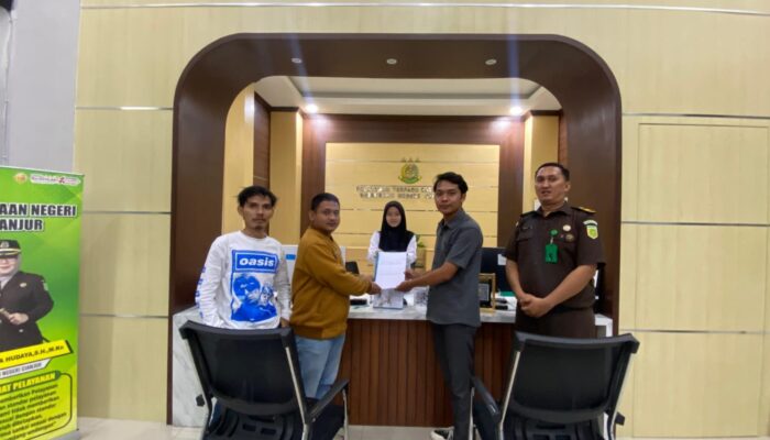 Dugaan Korupsi Disdikpora Cianjur Diseret ke Kejari, Mahasiswa Bongkar Isu PKBM Fiktif hingga Gratifikasi Buku