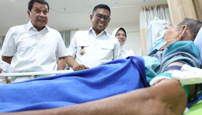Bupati Tangerang Dampingi Gubernur Banten Tinjau RSUD, Pastikan Layanan Tetap Optimal Saat Lebaran