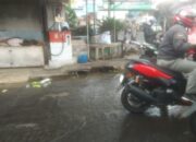 Banjir Berulang di Jalur Strategis Cipanas, Warga Desak Normalisasi Drainase dan Perbaikan Gorong-Gorong