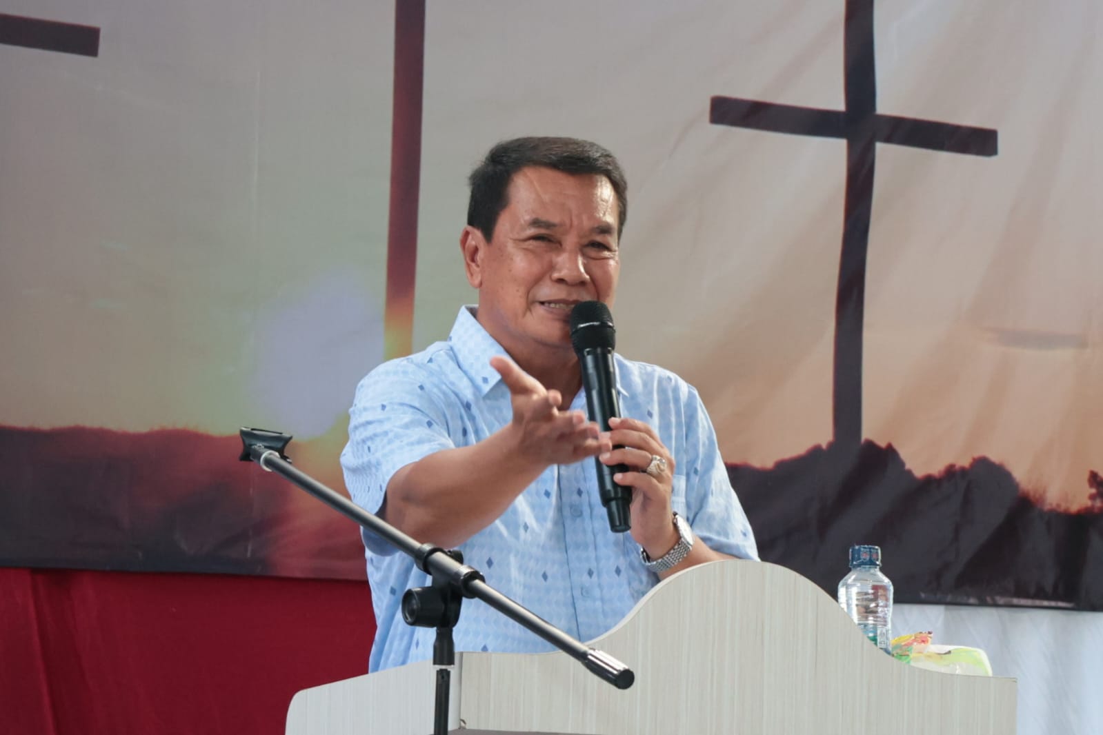 00057acb6c3e4a328b4377605b0c74eb