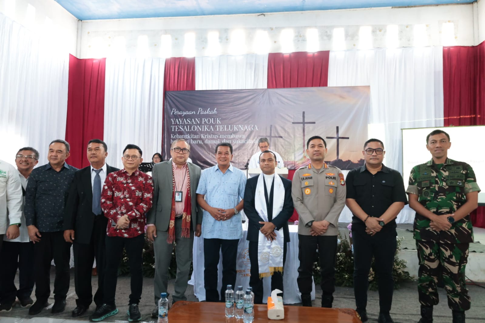 7b6e8a8c4cf5473bab21d3f21eb46d4a