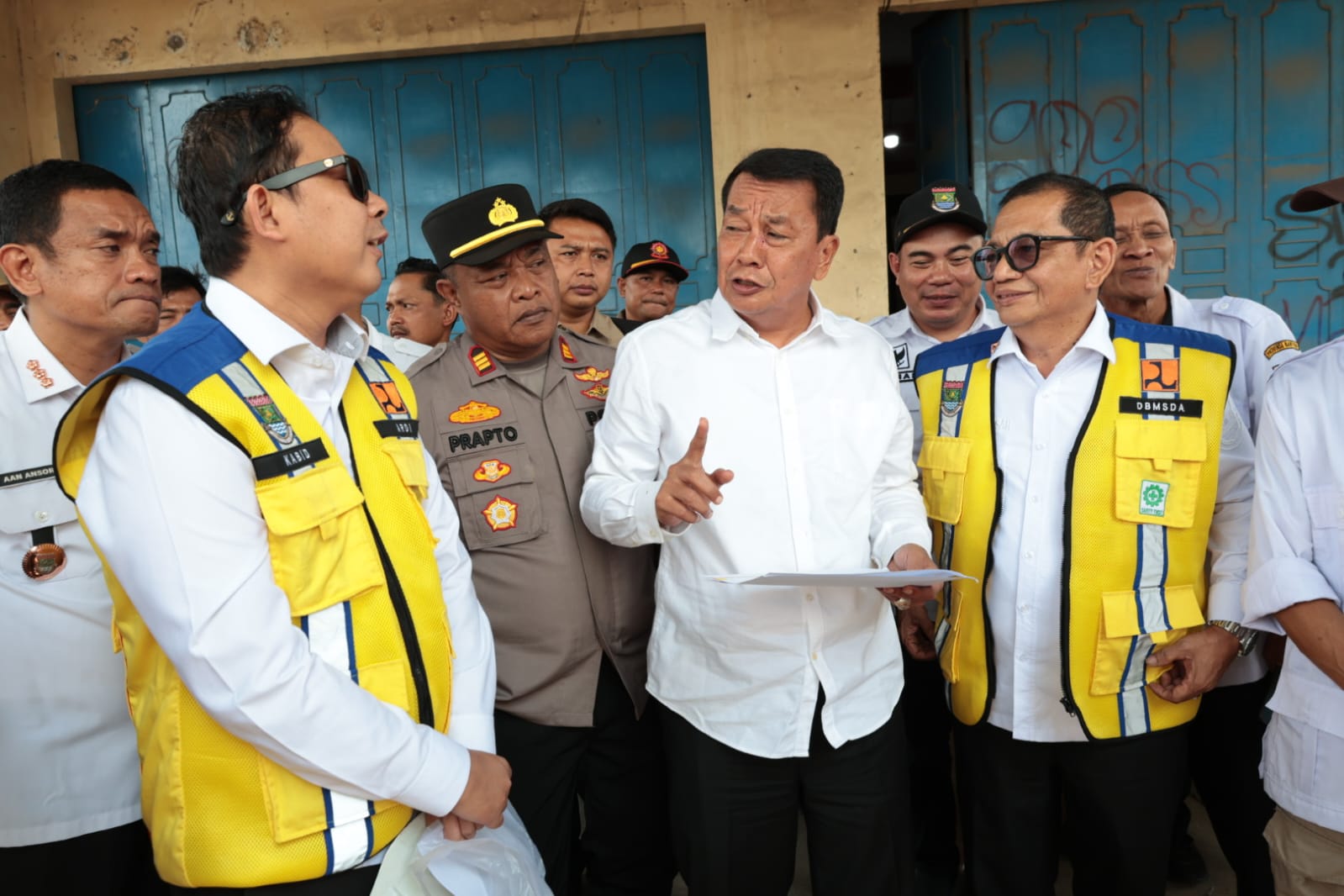 Bupati Tangerang Tinjau Perbaikan Jalan Pakuhaji-Sukadiri, Betonisasi Dilakukan Bertahap 2 IMG 20260401 WA0024