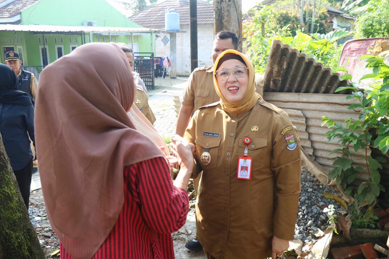 Wabup Tangerang Tinjau Renovasi RTLH di Tigaraksa, Target Penerima Manfaat Akan Ditambah 2 IMG 20260407 WA0028