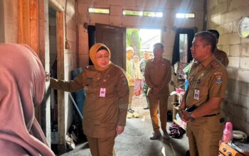 Wabup Tangerang Tinjau Renovasi RTLH di Tigaraksa, Target Penerima Manfaat Akan Ditambah 4 IMG 20260407 WA0029