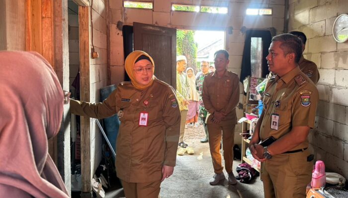 Wabup Tangerang Tinjau Renovasi RTLH di Tigaraksa, Target Penerima Manfaat Akan Ditambah