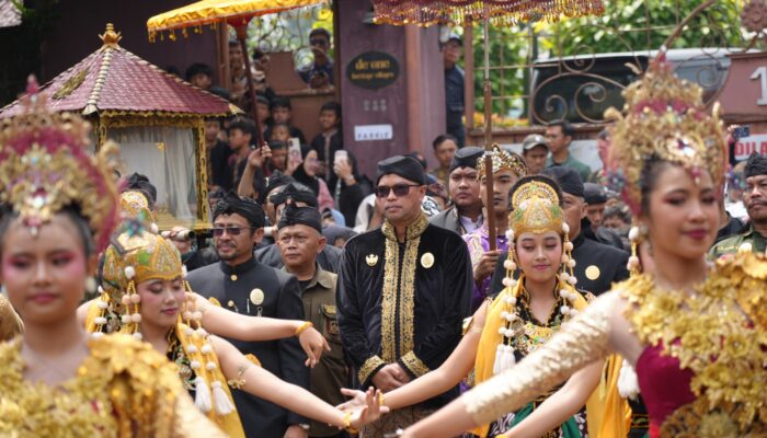 Kirab Mahkota Binokasih di Bogor, Hidupkan Kembali Spirit Kejayaan Sunda