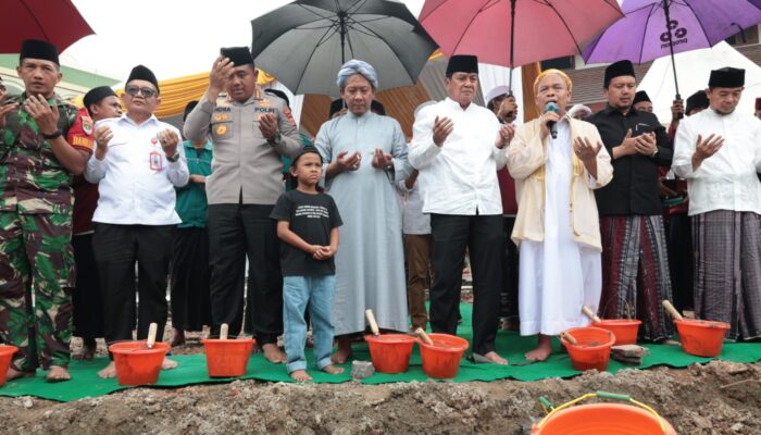 Bupati Tangerang Letakkan Batu Pertama Perluasan Maqbaroh Al-Istiqlaliyyah, Dorong Wisata Religi dan Ekonomi Warga
