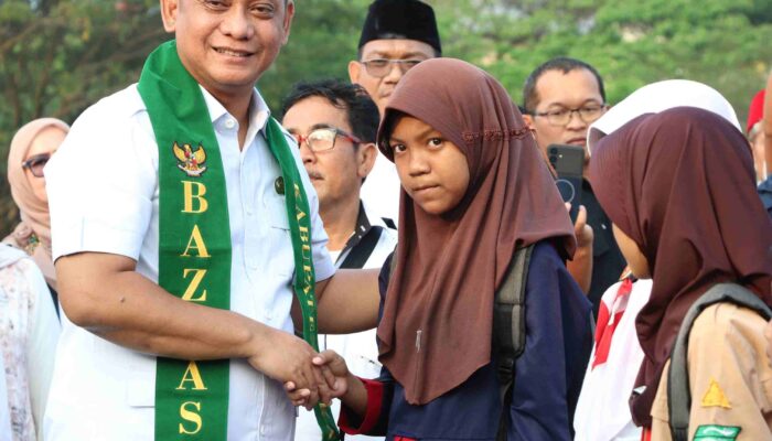Peringati Tahun Baru Islam 1448 H, Pemkab Bekasi dan Baznas Salurkan Bantuan Pendidikan Rp2,76 Miliar untuk 4.140 Siswa