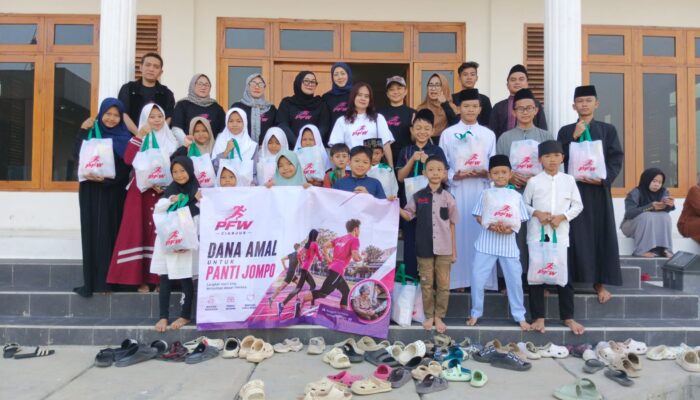 PFW Awali Gerakan Sosial di Cianjur, Santuni 50 Penyandang Disabilitas dan Anak Yatim