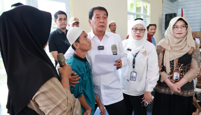Bupati Maesyal Rasyid Temui Penyandang Disabilitas, 52 Warga Terima Bantuan
