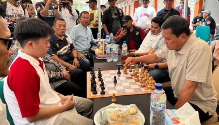 Buka Turnamen Catur U-17, Bupati Maesyal Dorong Kolaborasi Cetak Atlet Muda Berprestasi